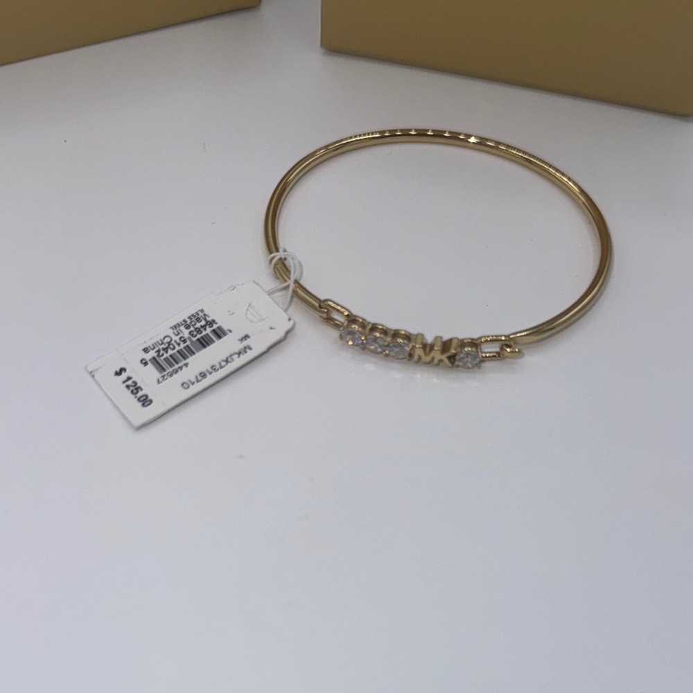 NEW Michael Kors Gold Bracelet with clear stone Accents - Picture 5 of 5